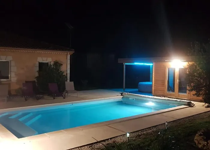 וילה Spacieuse 4 Les Manoques